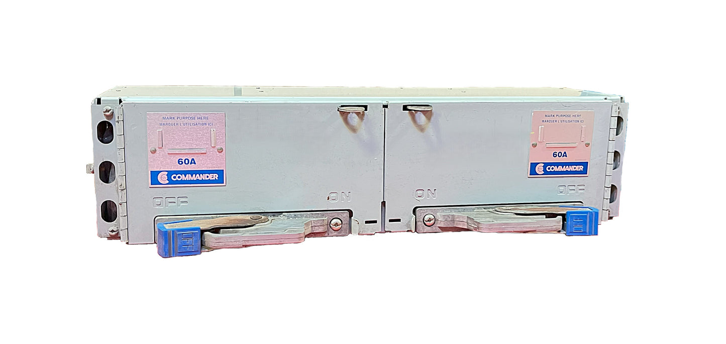 Commander QSF2236 Double Heavy Duty Safety Switch Assembly 2 × 3-Pole, 60A Each, 600V AC, Fusible, NEMA 1