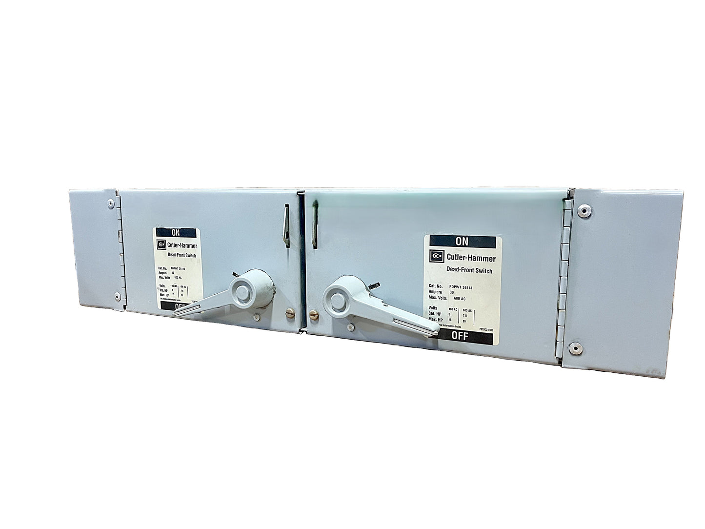 Cutler-Hammer FDPWT3611J Double Dead-Front Switch Assembly 2 × 3-Pole, 600V AC, 30AMPS Dead-Front Safety SwitcheS
