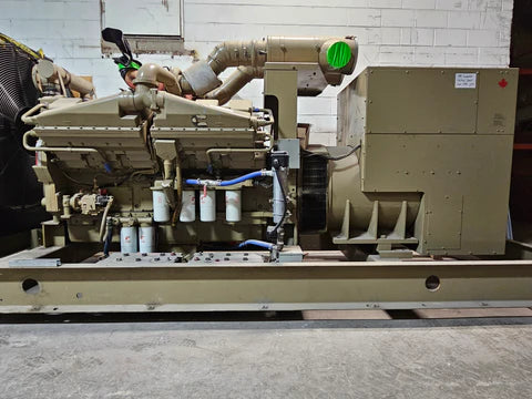1990 Cummins 700 kW Diesel Generator