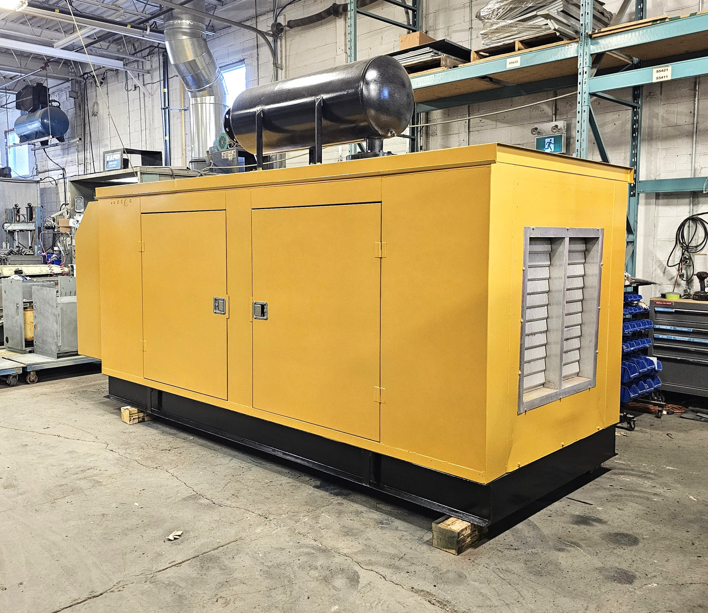 1995 Mitsubishi Diesel Generator